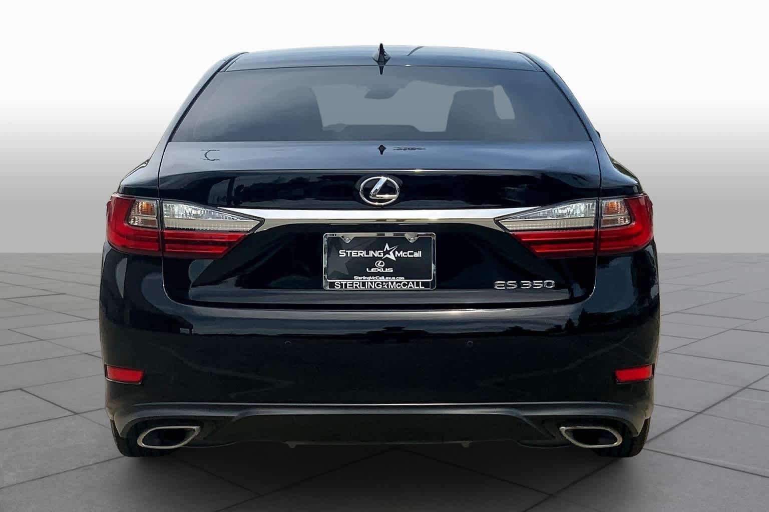 Used 2018 Obsidian Lexus  image 4
