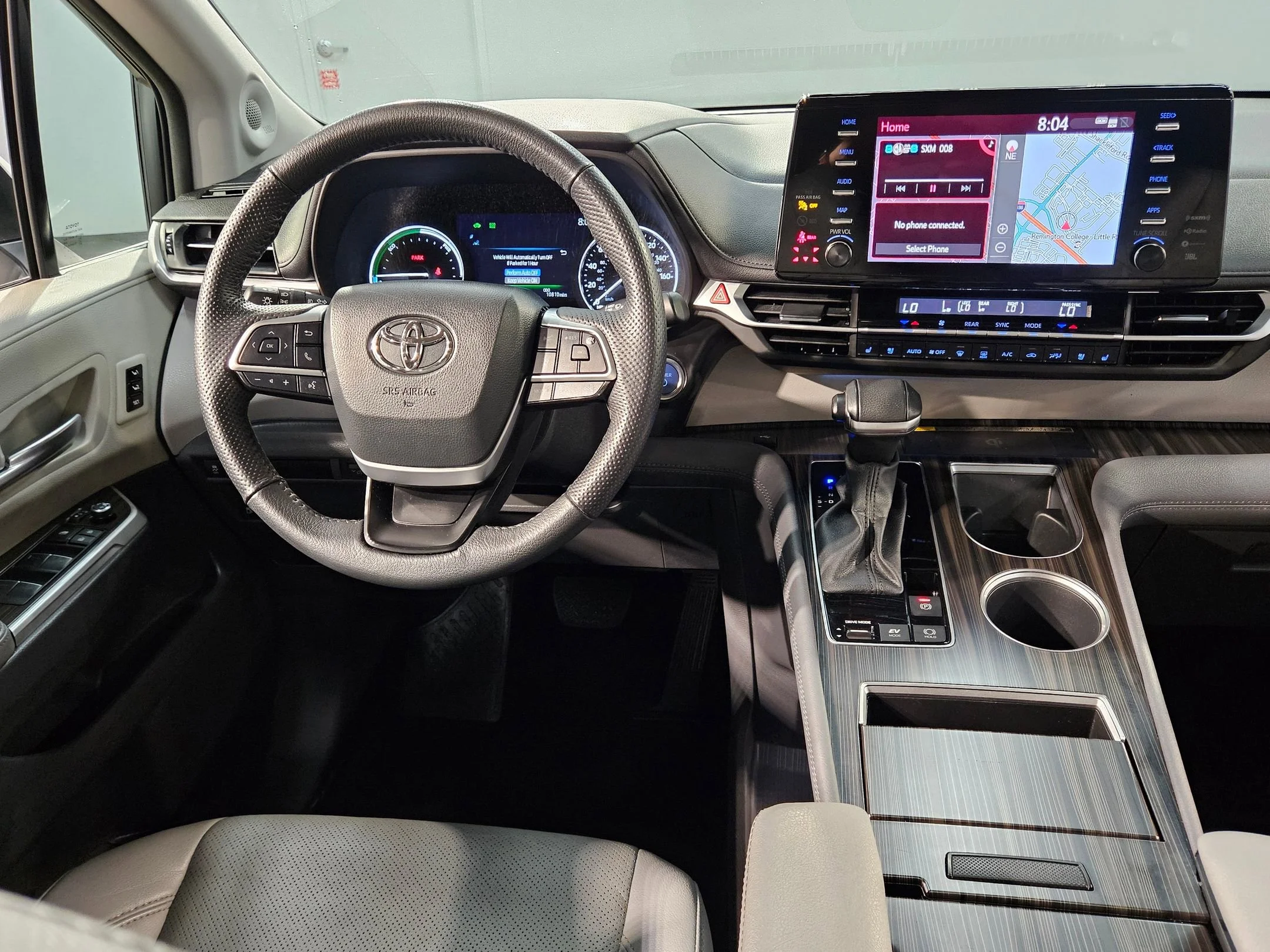 2024 Toyota Sienna Limited - Photo 9