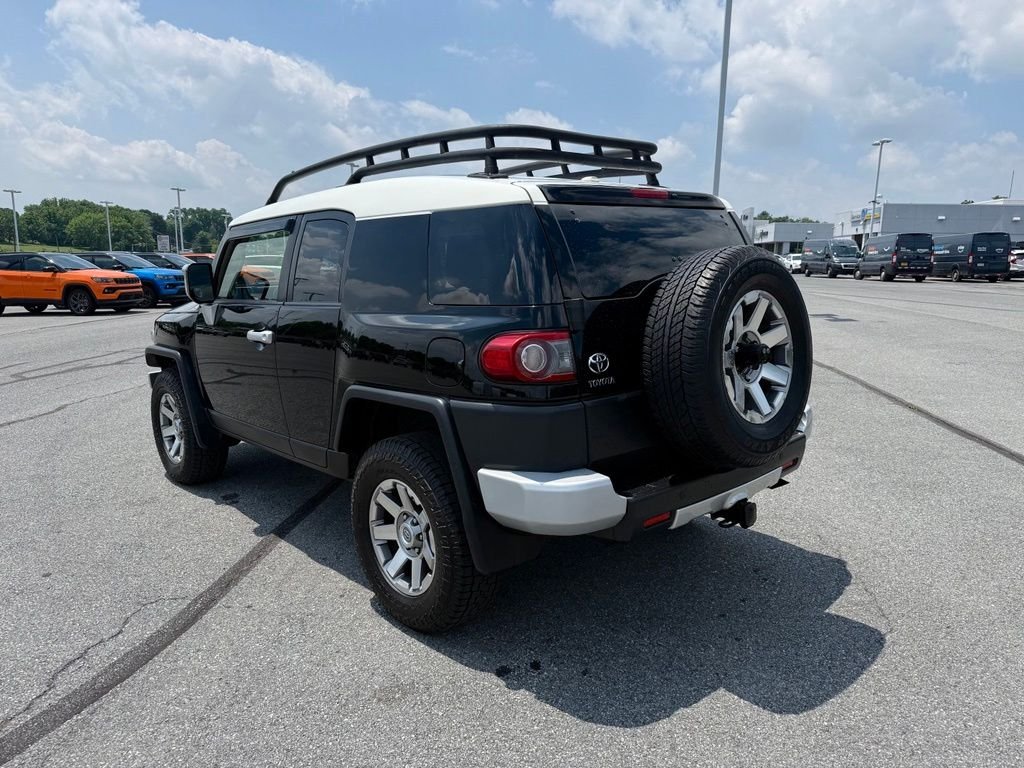 Used 2014 Black Toyota Base image 7