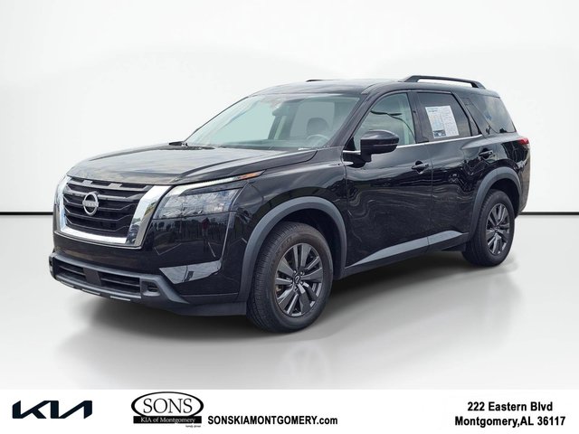 2024 Nissan Pathfinder SV