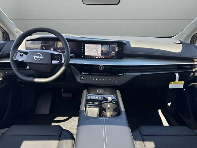 New 2026 Super Black Nissan Platinum image 11