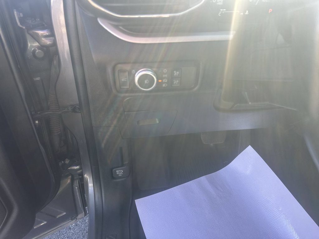 Used 2021 Gray Ford XLT image 20