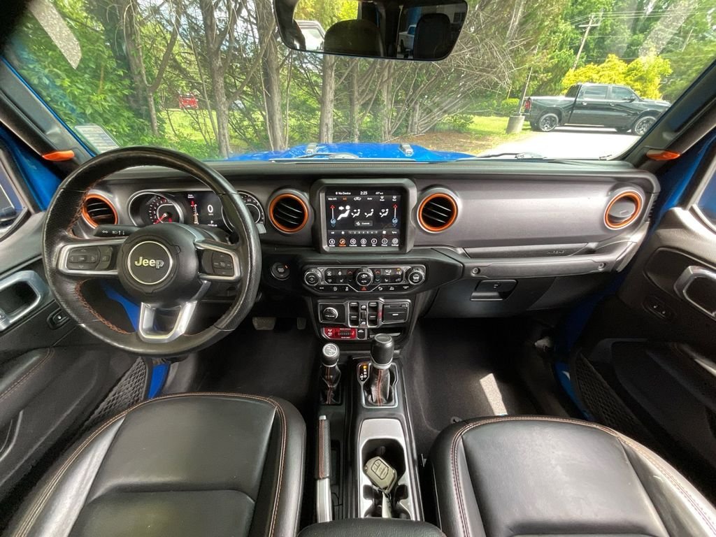 Used 2022 Blue Jeep Mojave image 19