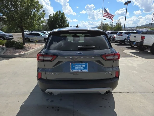 Used 2023 Gray Ford Active image 6