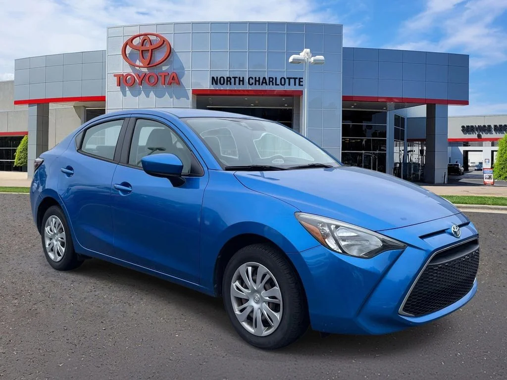 2019 Toyota Yaris L AT's photo