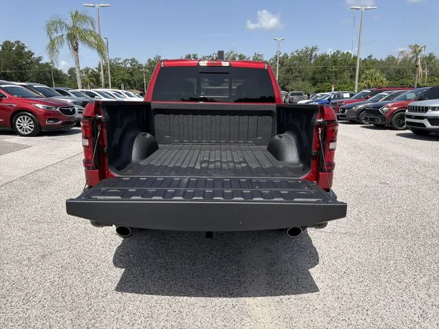 New 2026 Molten Red Pearl-Coat Exterior Paint RAM Laramie image 10