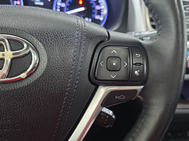 Used 2016 Black Toyota Limited Platinum V6 image 17
