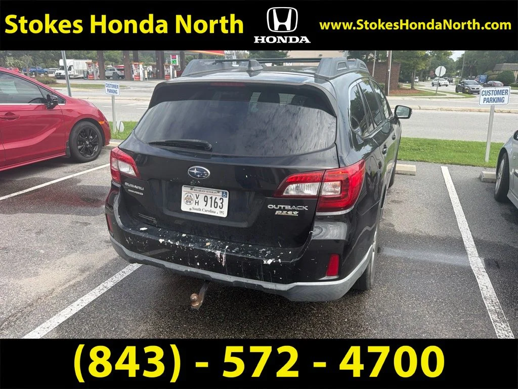 Used 2017 Black Subaru 2.5i Premium image 5