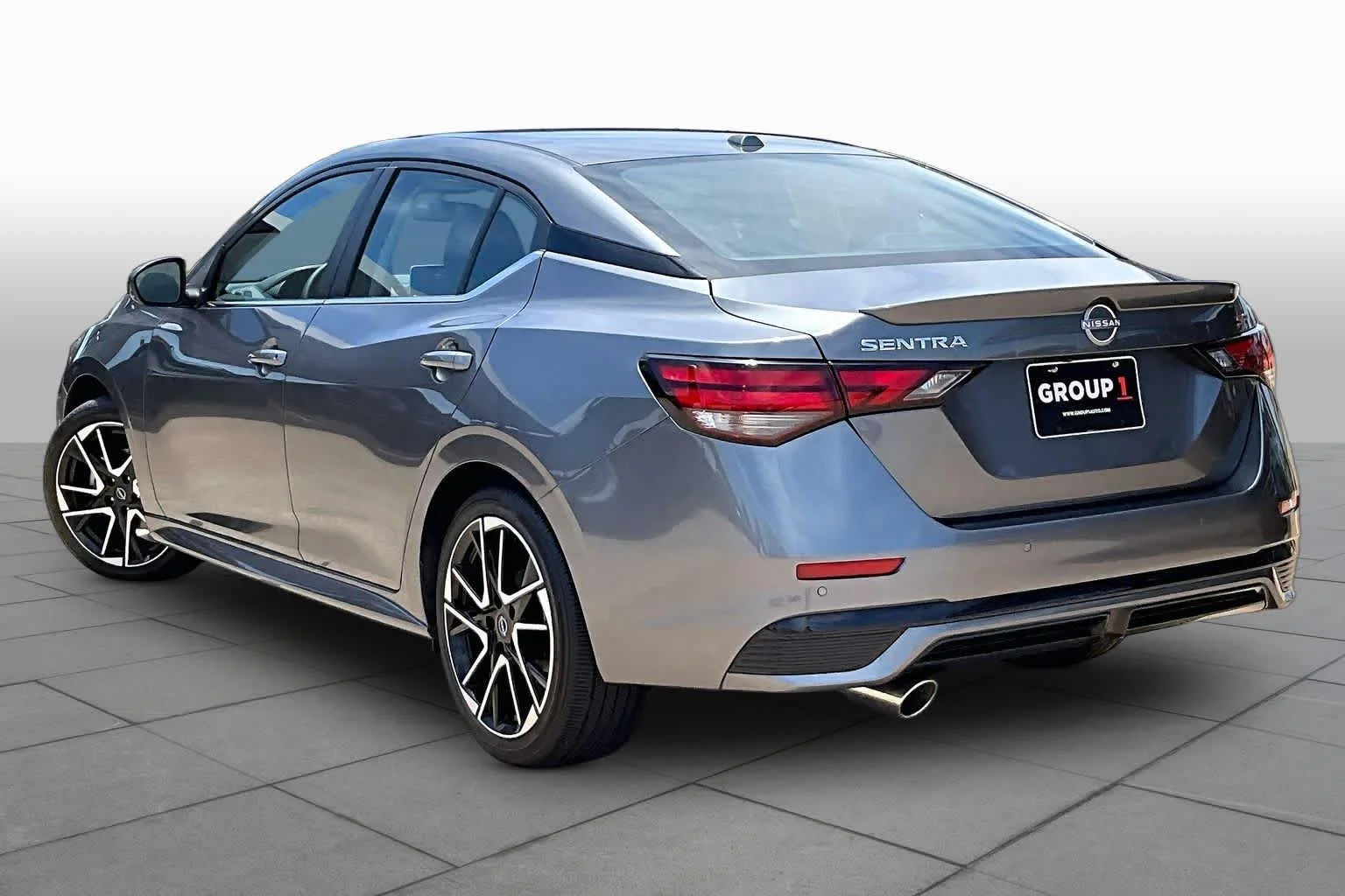 Certified Used 2025 Gun Metallic Nissan SR image 11