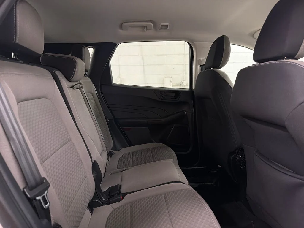 Certified Used 2022 White Ford SE image 32