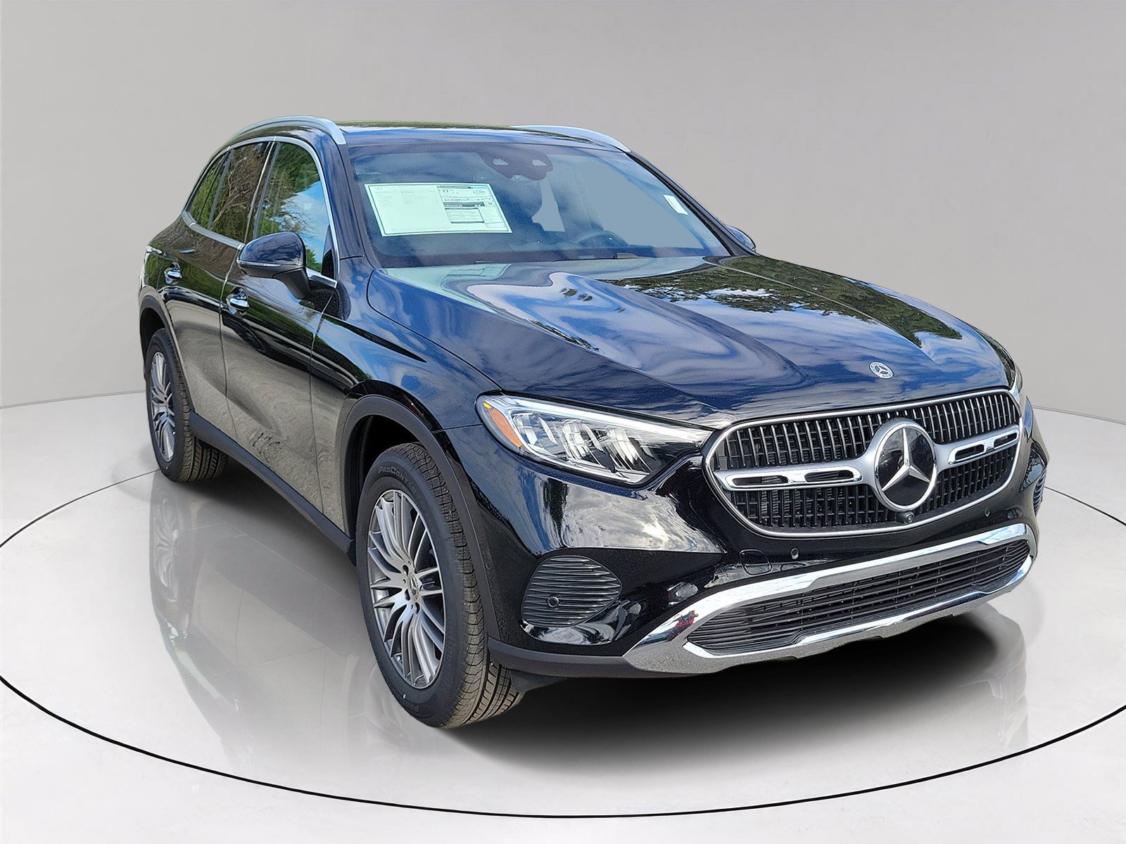 New 2026 Black Mercedes-Benz GLC 300 image 1