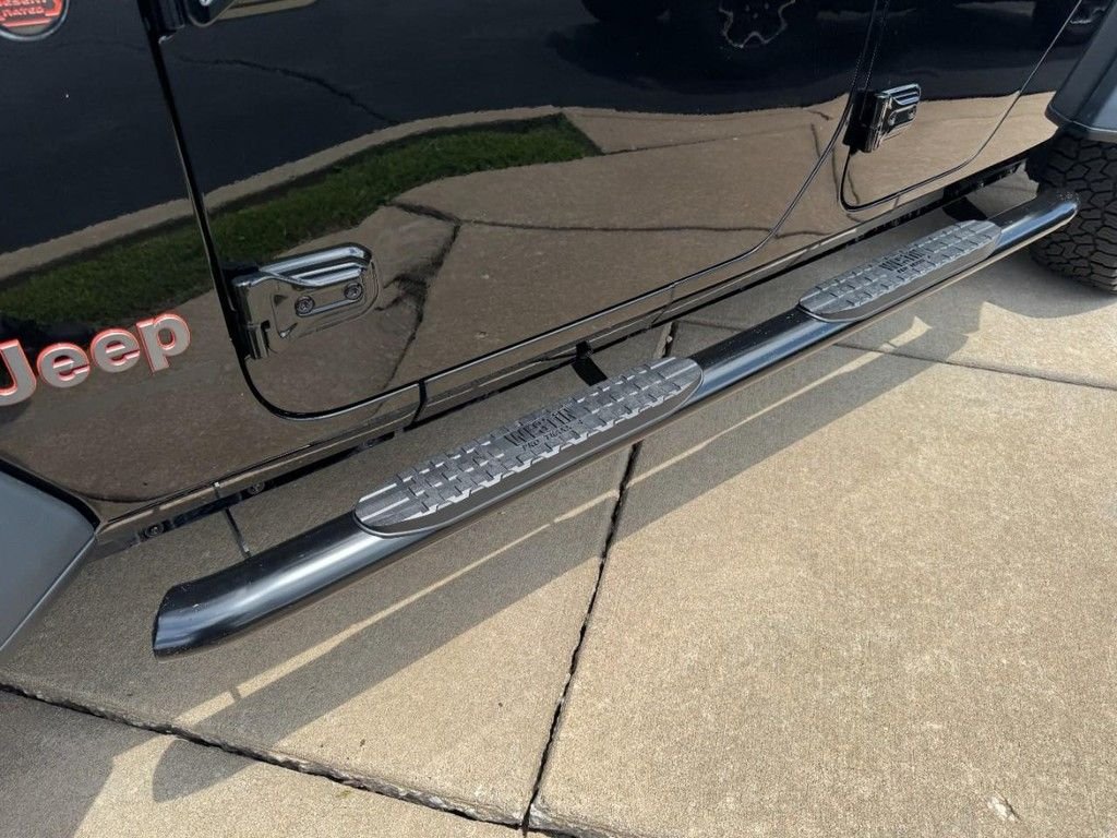 Used 2026 Black Jeep Mojave image 5