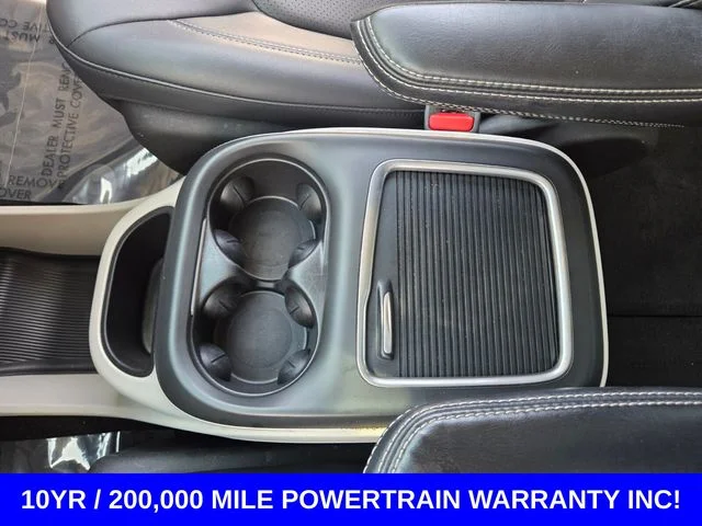 Used 2024 Bright White Clearcoat Chrysler Touring L image 27