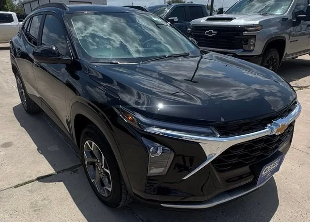New 2026 Mosaic Black Metallic Chevrolet LT image 24
