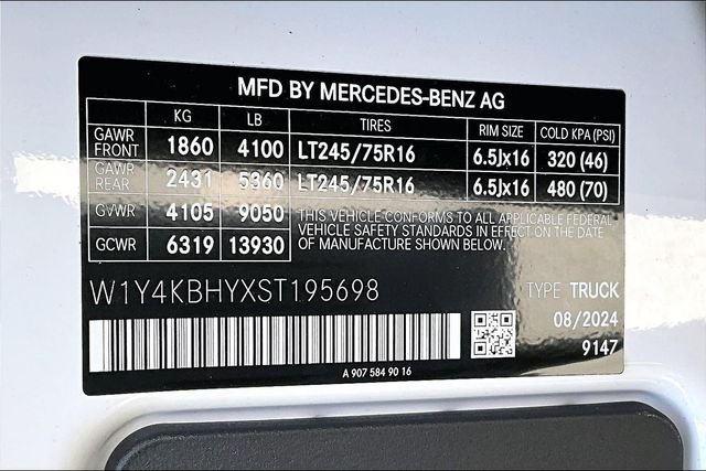 Used 2025  Mercedes-Benz Cargo 144 WB image 23