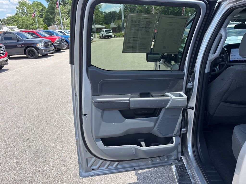 Certified Used 2025 Silver Ford XLT image 33
