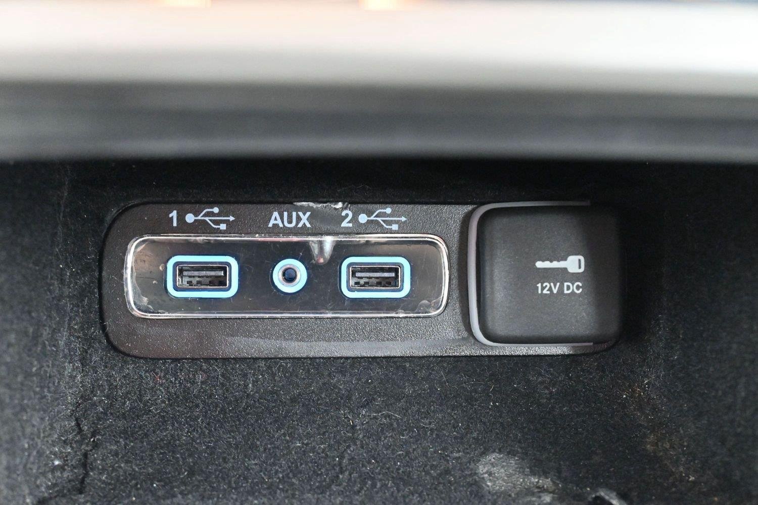 Used 2021 Bright White Clearcoat Jeep Laredo X image 26