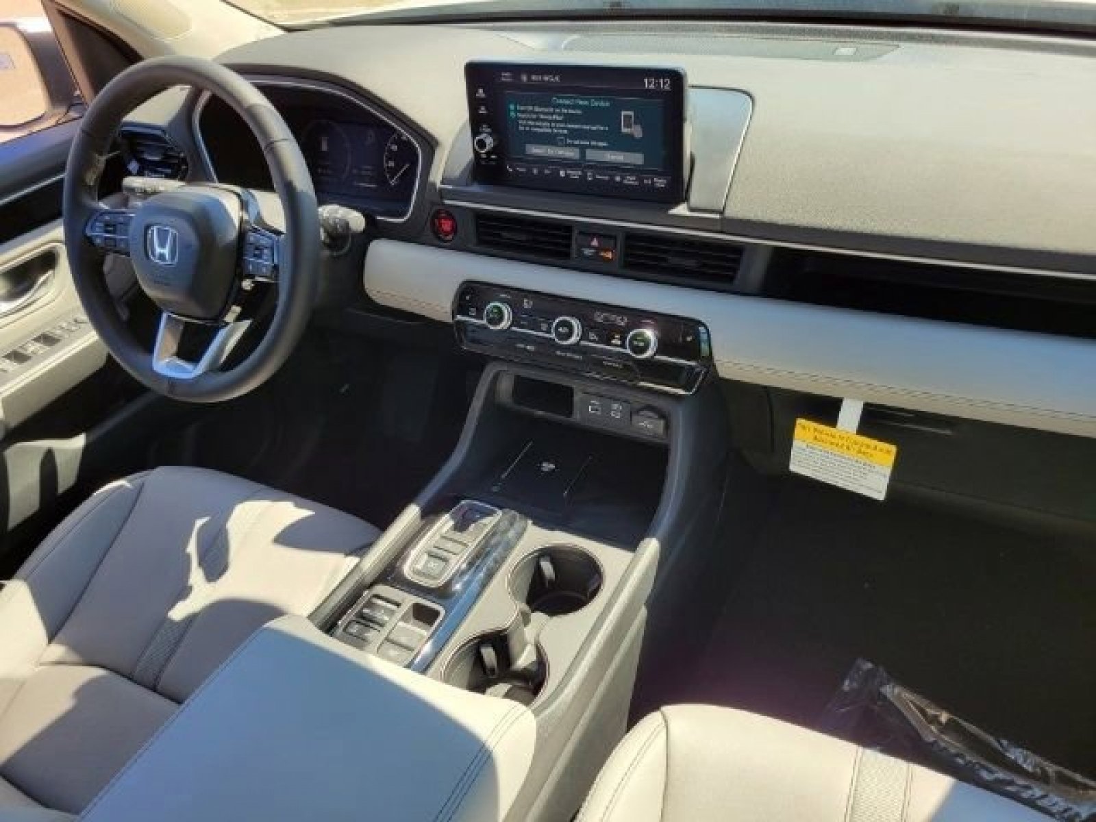 Certified Used 2025 Platinum White Pearl Honda EX-L+ image 5