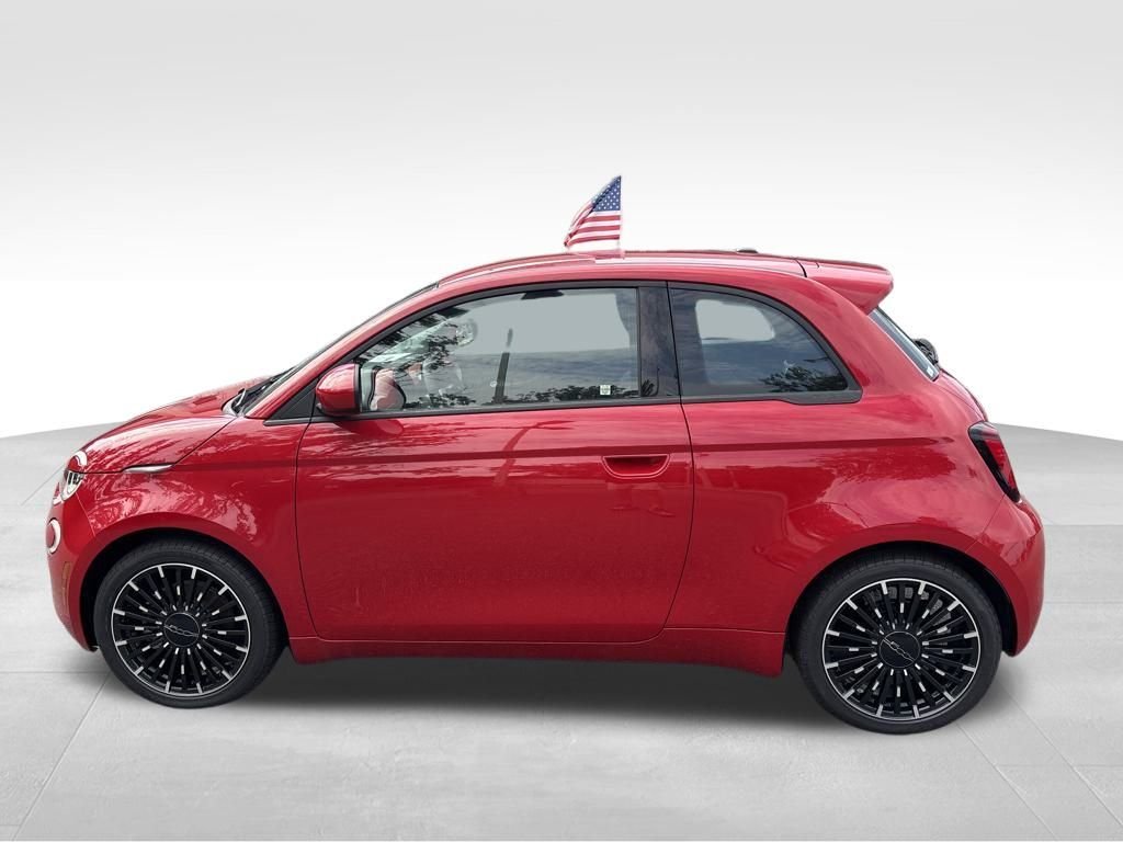 2024 Fiat 500e Red photo 3