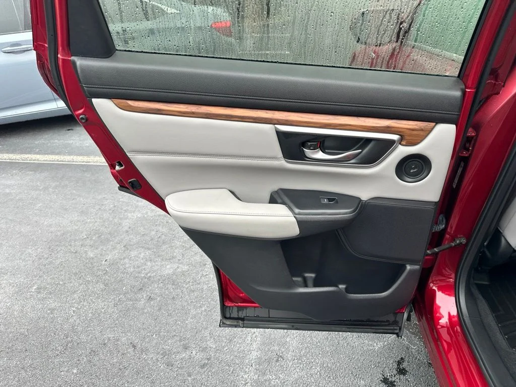 2022 Honda CR-V Touring - Photo 12