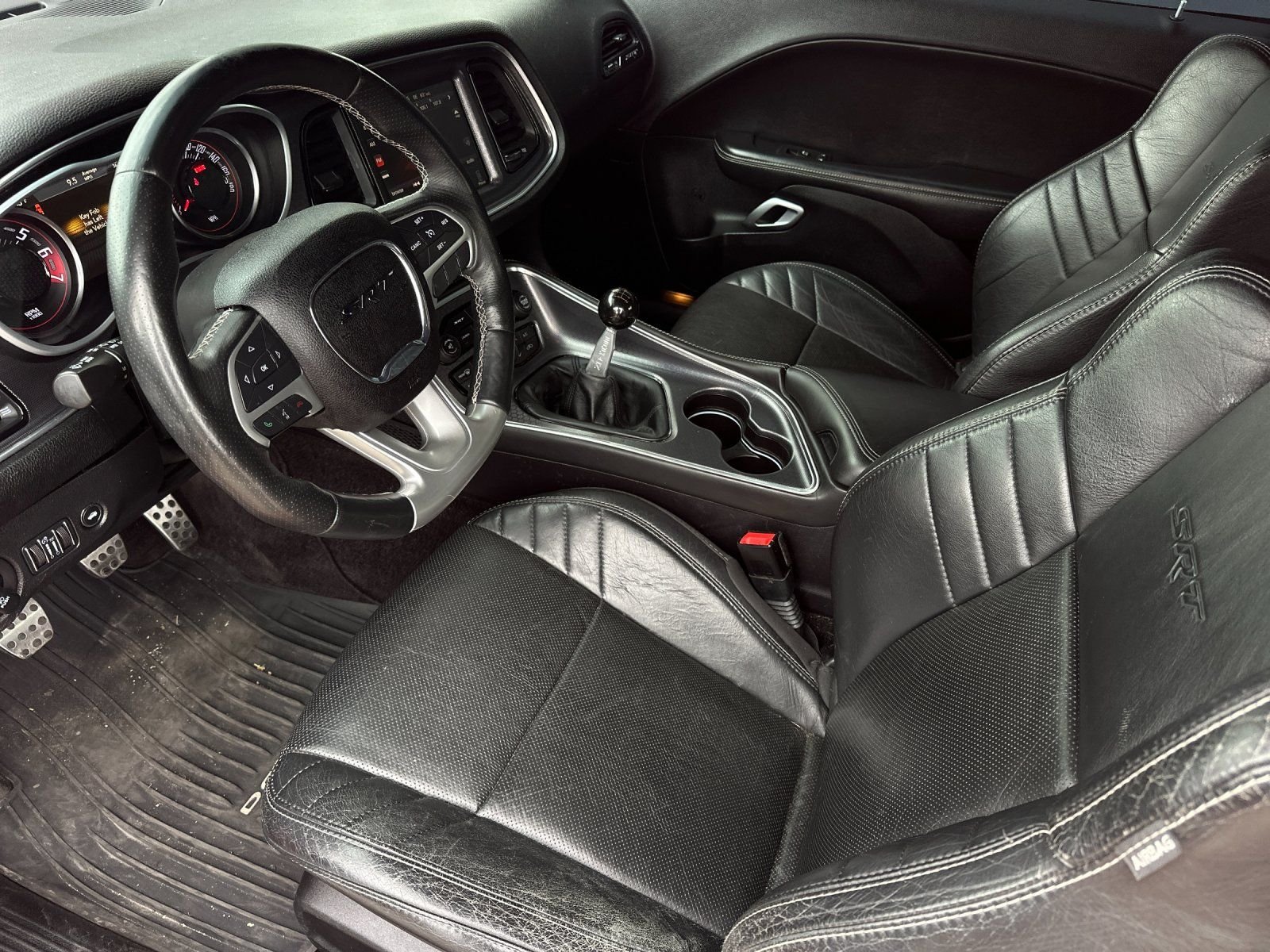 Used 2016 Go Mango Dodge SRT 392 image 9