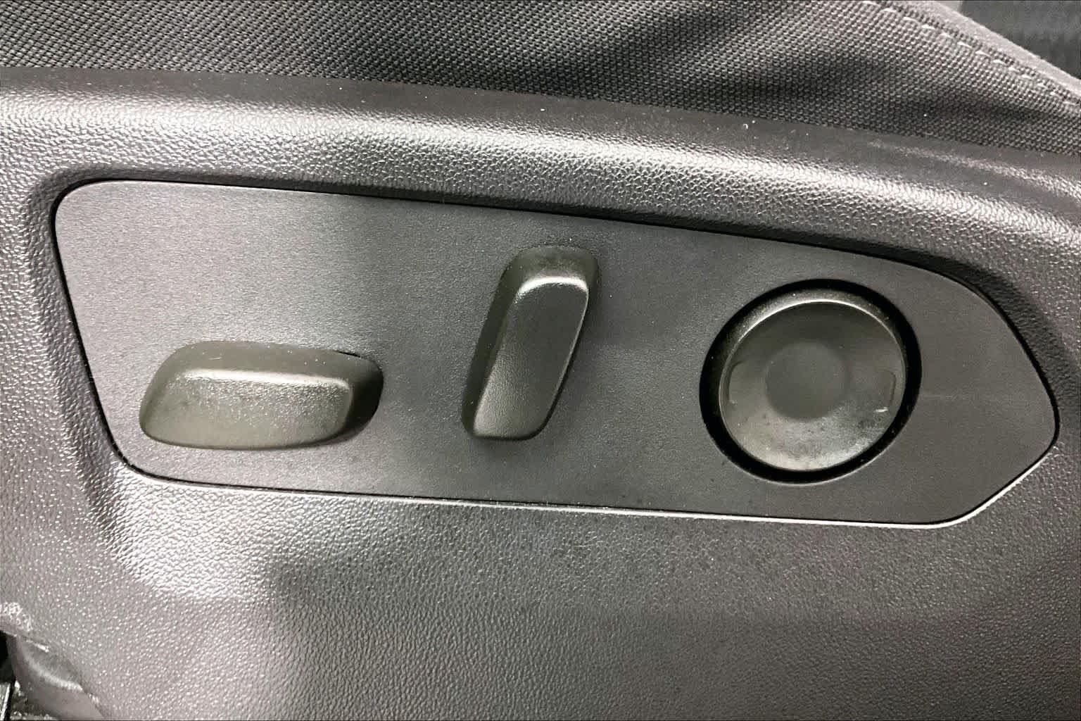2024 GMC Sierra 1500 Elevation - Photo 33