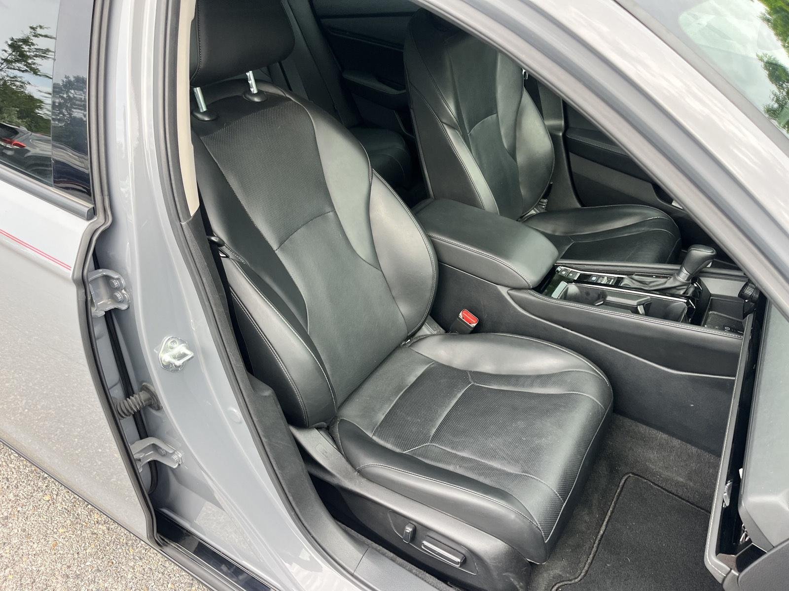 Used 2024 Urban Gray Pearl Honda Touring image 15