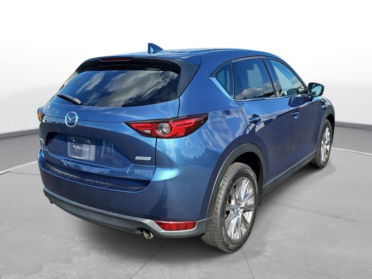 Used 2019 Eternal Blue Mica Mazda Grand Touring image 6