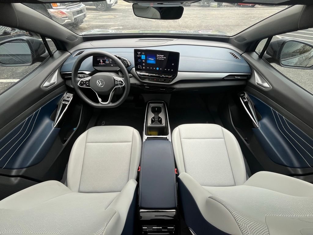 Used 2024 Gray Volkswagen S image 13