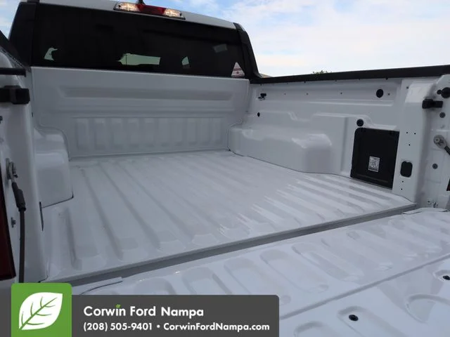 New 2026 Oxford White Ford XL image 28