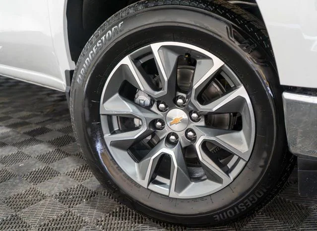 2026 Chevrolet Silverado 1500 LT - Photo 8
