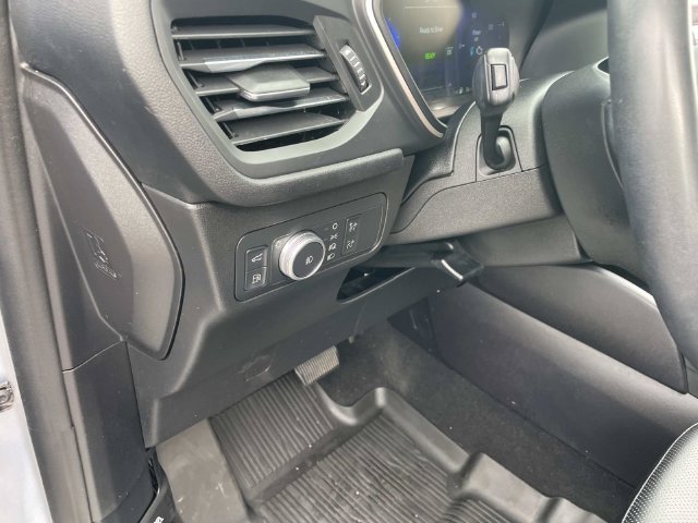 Used 2022 Blue Ford SEL image 28