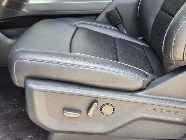 New 2026 Agate Black Metallic Ford Lariat® image 36
