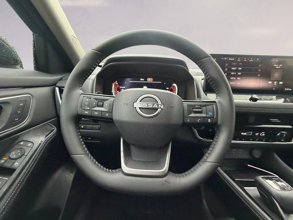 New 2026 Black Nissan Platinum image 13