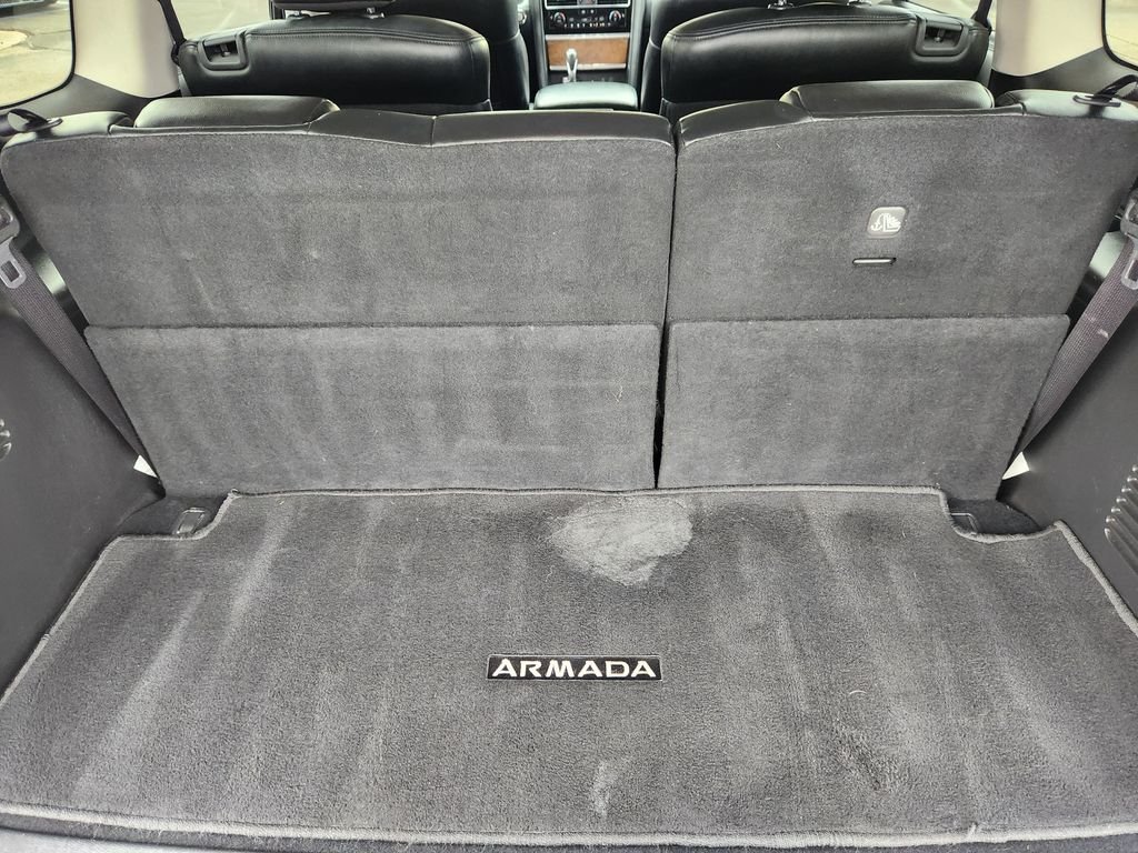 Used 2024 Silver Nissan SL image 19