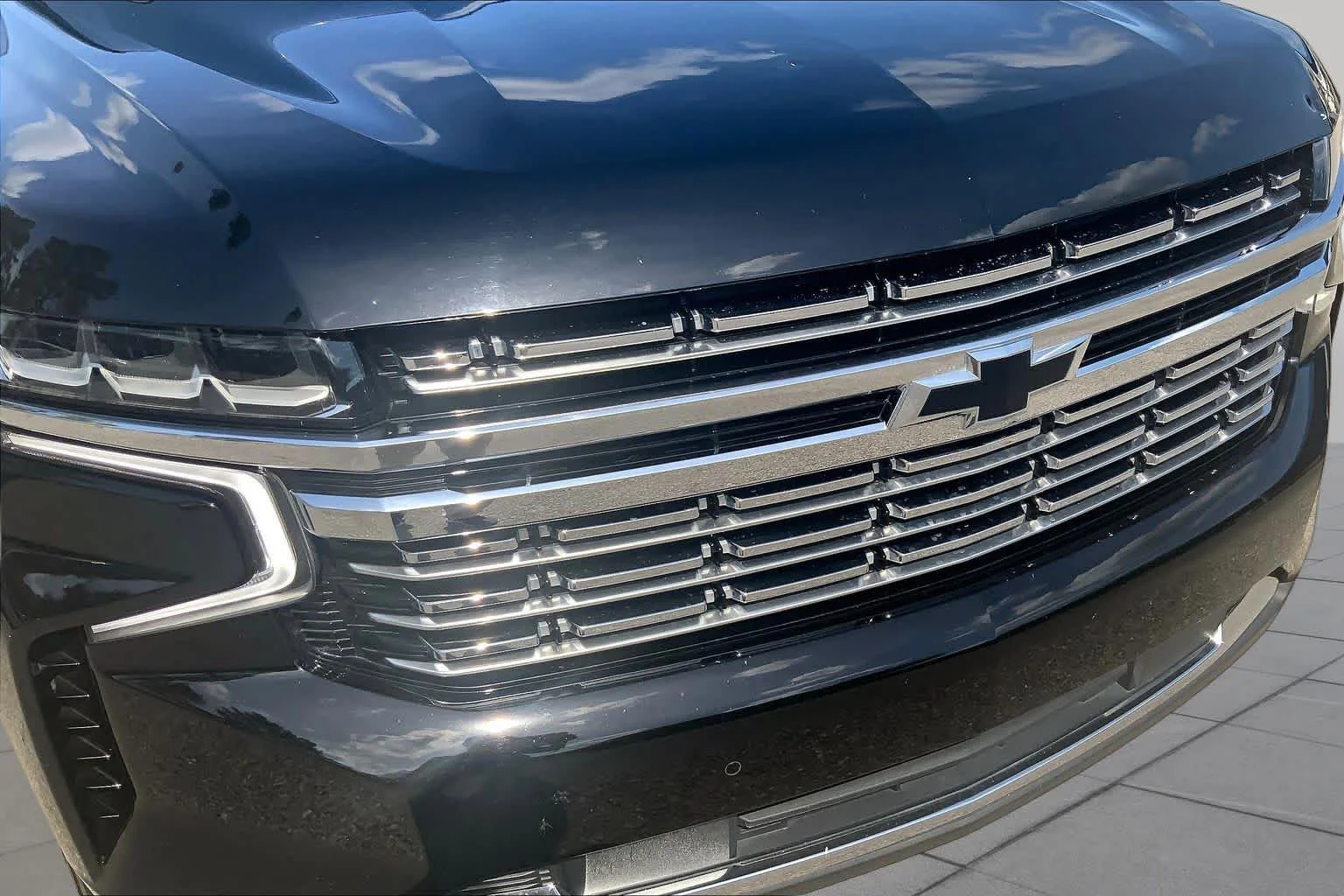 Used 2021 Black Chevrolet Premier image 30