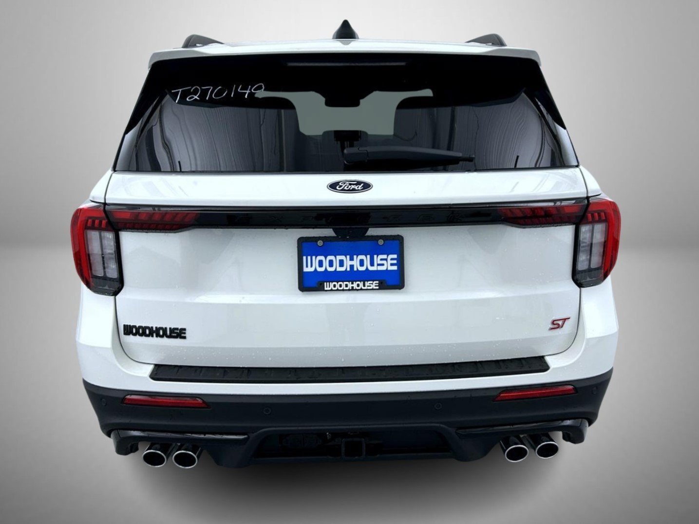 New 2027 Star White Metallic Tri-Coat Ford ST image 6
