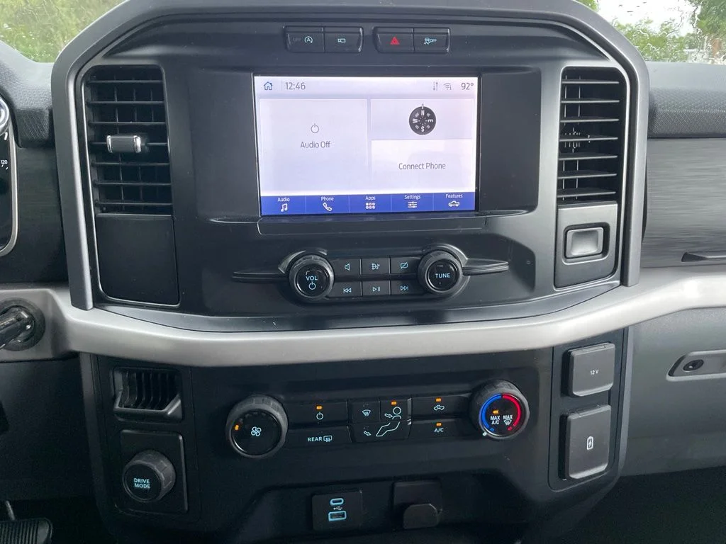 Used 2023 Gray Metallic Ford XLT image 11