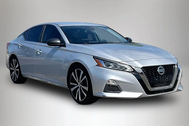 2020 Nissan Altima 2.5 SR