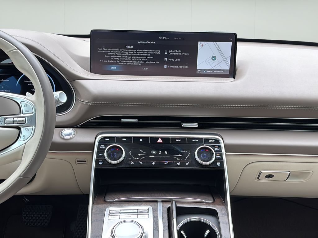 2024 GENESIS GV80 Standard - Photo 18