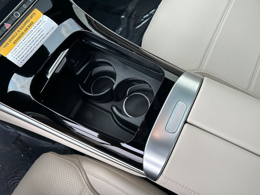 New 2026 Cirrus Silver Metallic Mercedes-Benz GLC 300 image 22