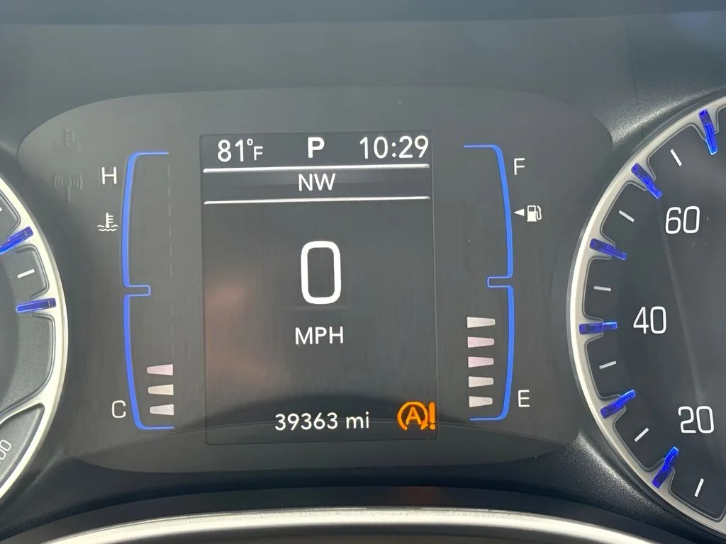 Used 2021 Gray Chrysler LXI image 14