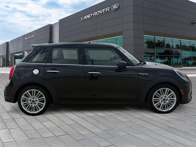 Used 2024 Black MINI Signature image 6