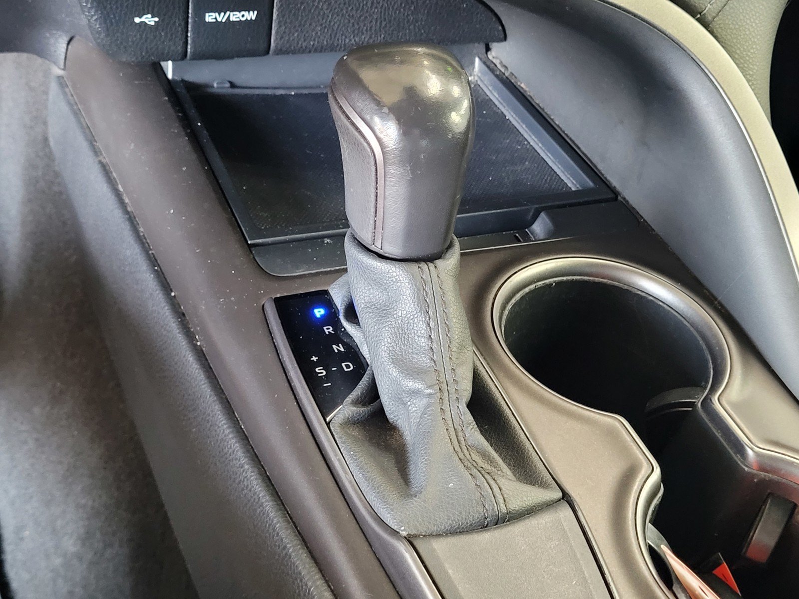 Used 2021 Celestial Silver Metallic Toyota SE image 15