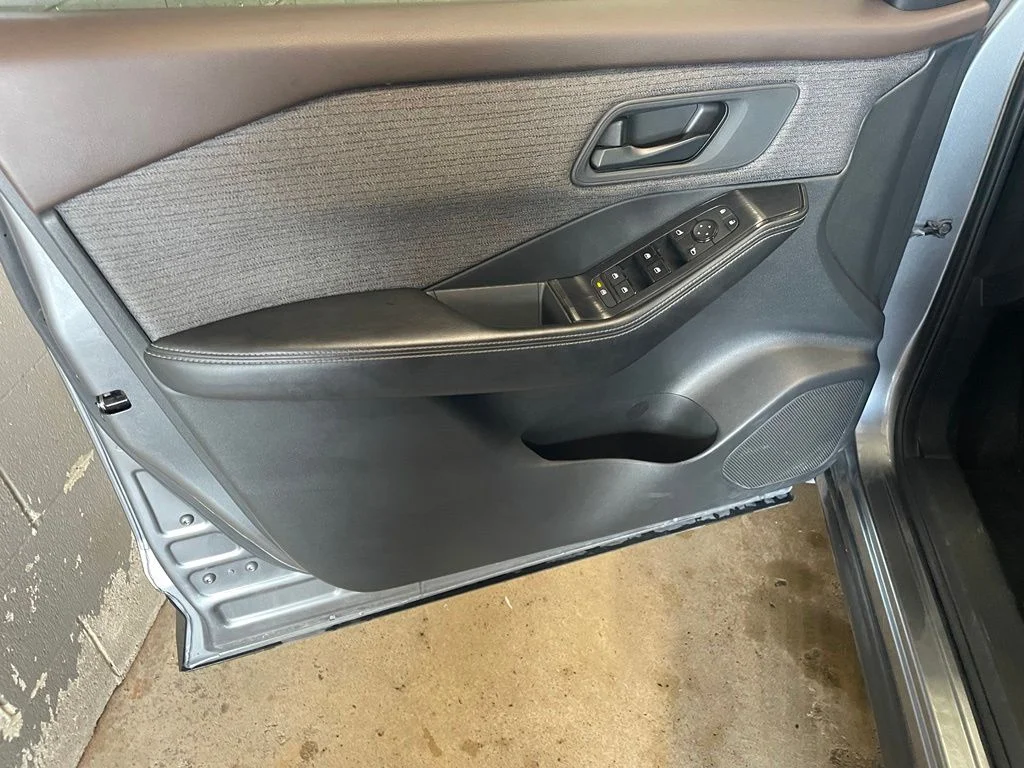Certified Used 2021 Gray Nissan S image 9