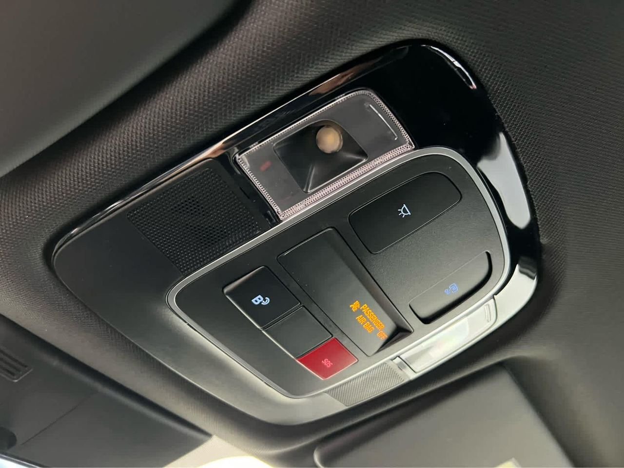 New 2026 Atlas White Hyundai SEL AWD image 23