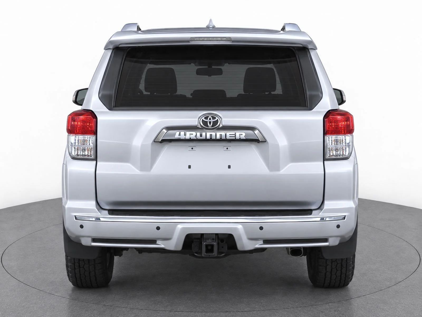 Used 2013 Classic Silver Metallic Toyota SR5 image 6