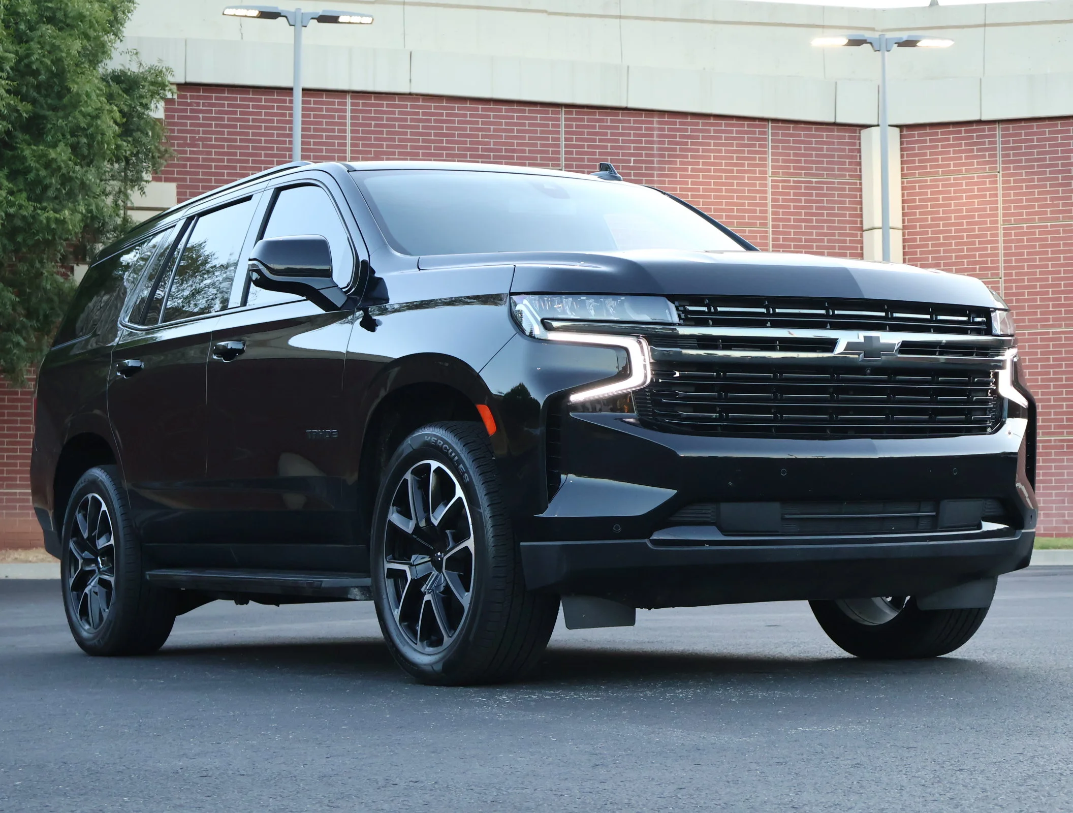 Used 2022 Black Chevrolet RST image 1