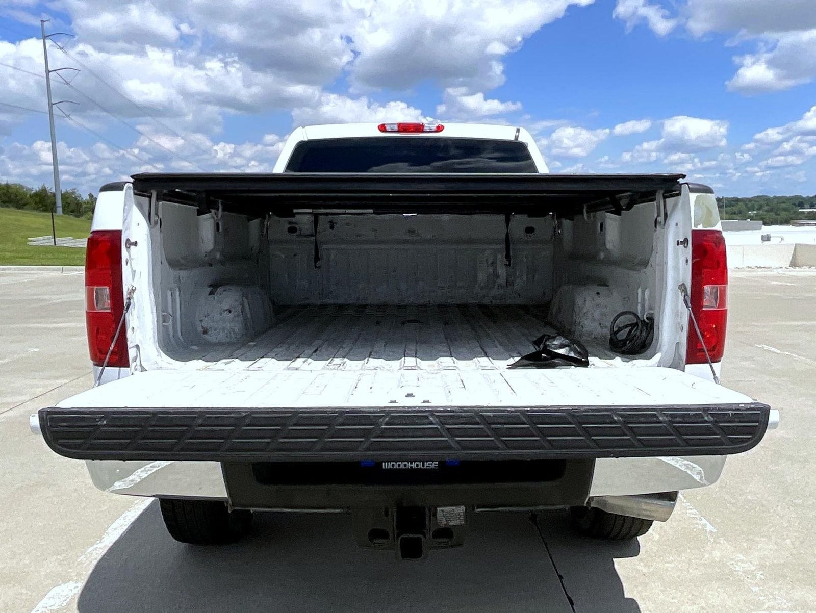 Used 2011 White Chevrolet Work Truck image 9