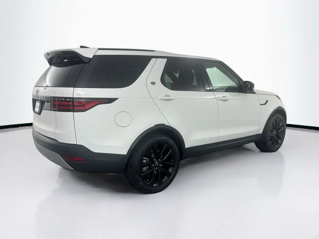 New 2026 Fuji White Land Rover S image 5